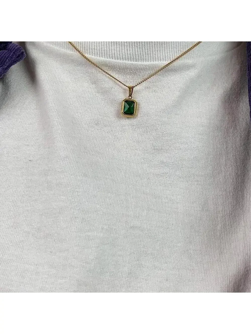 Classy minimalist Gold Chain Green jewel pendant necklace. Chain is unisex. 18